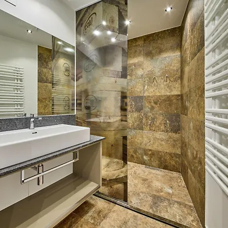 Bretterbude 萨尔巴赫